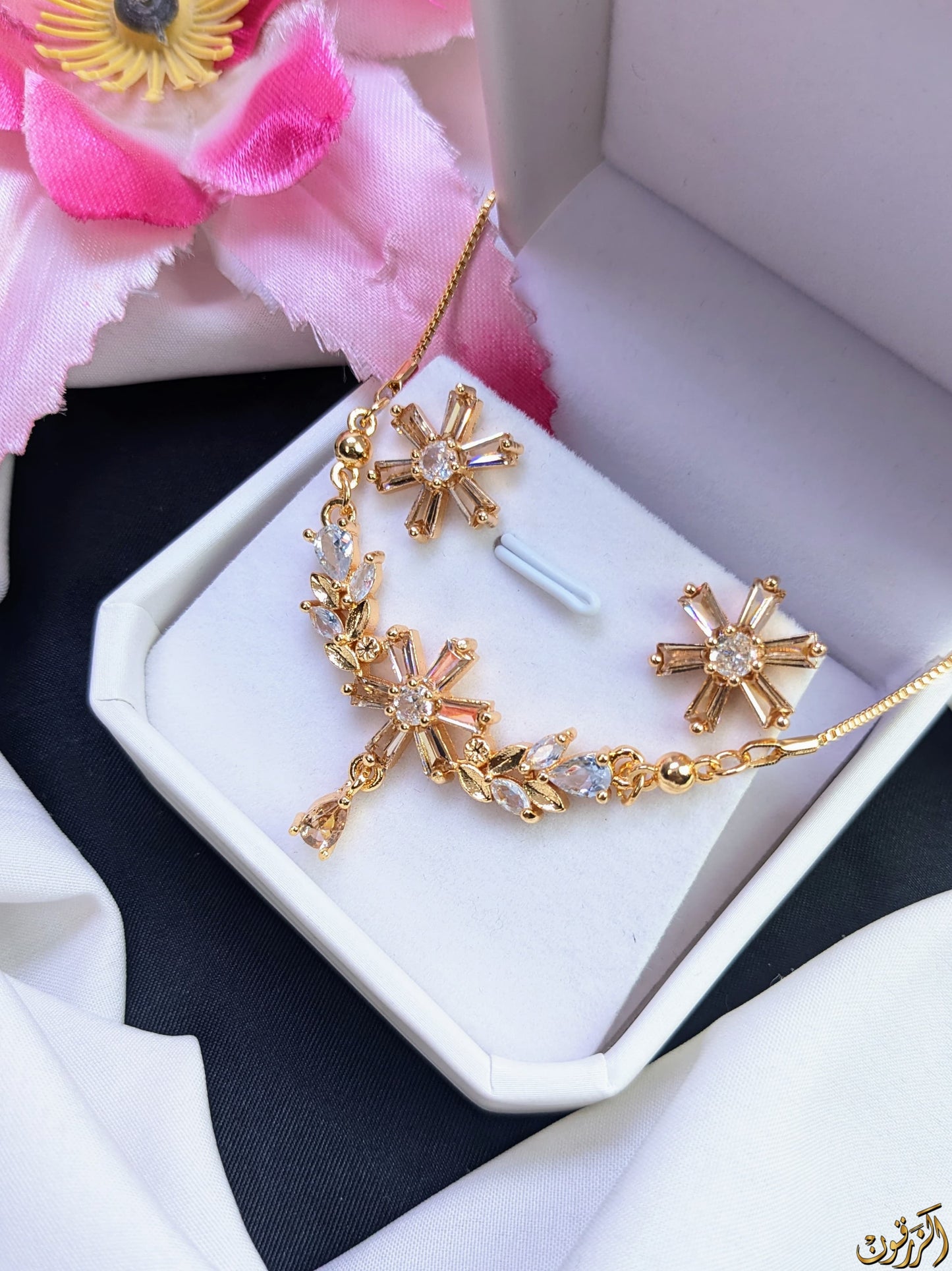 Zircon Sets