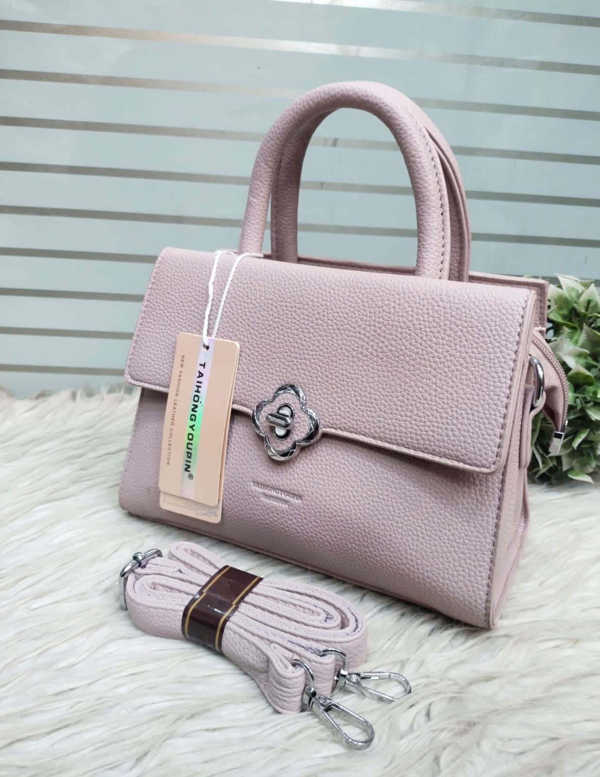 Handbag