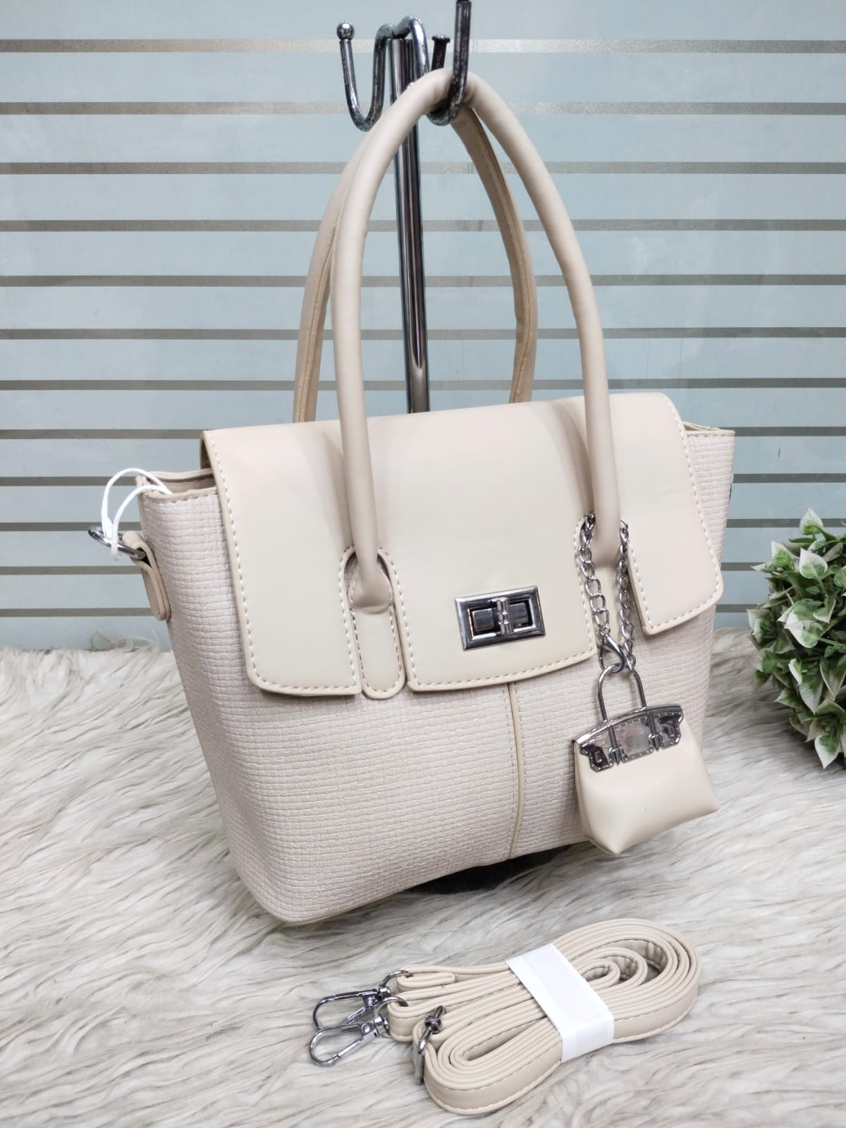 Handbag