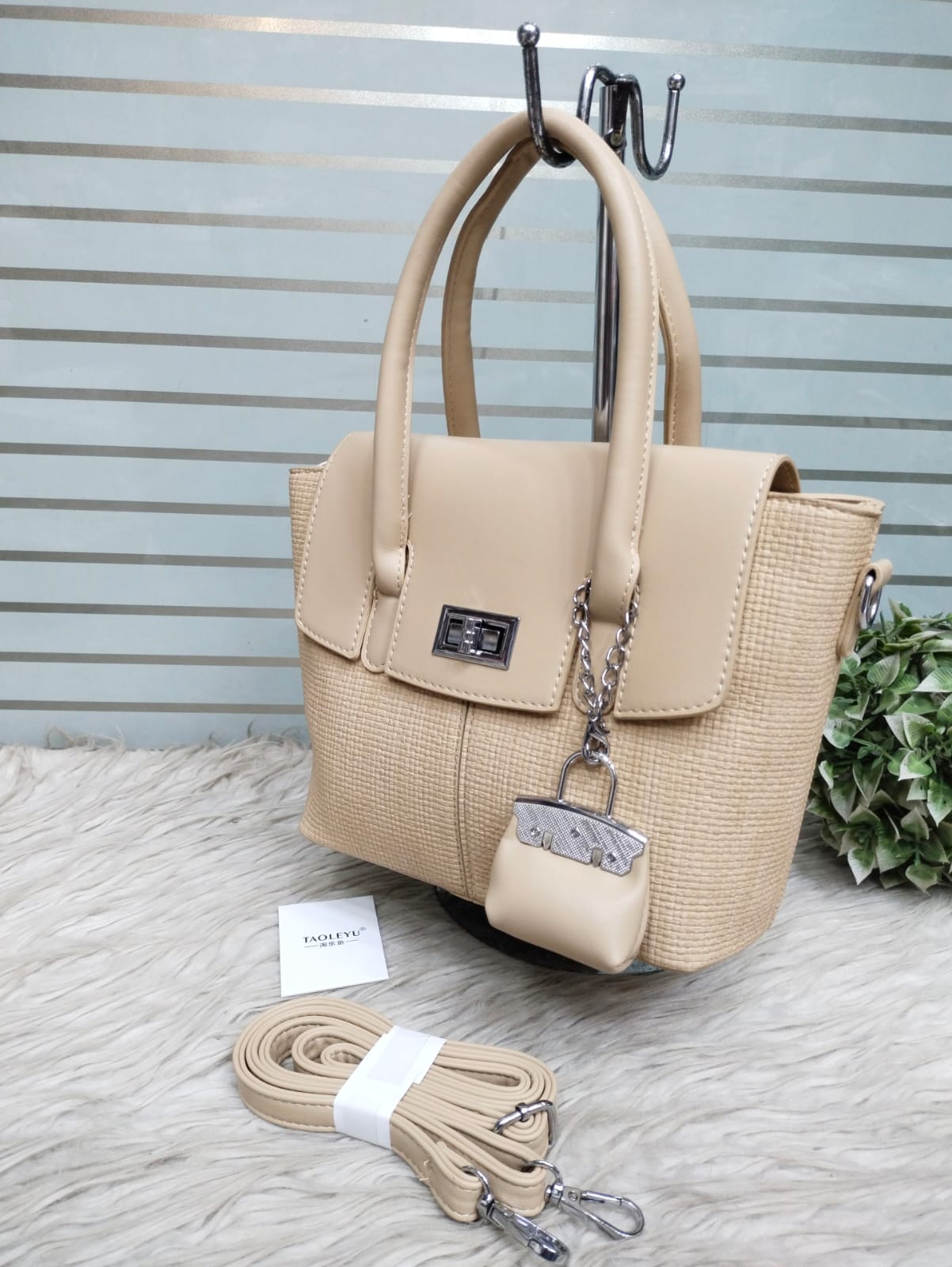 Handbag