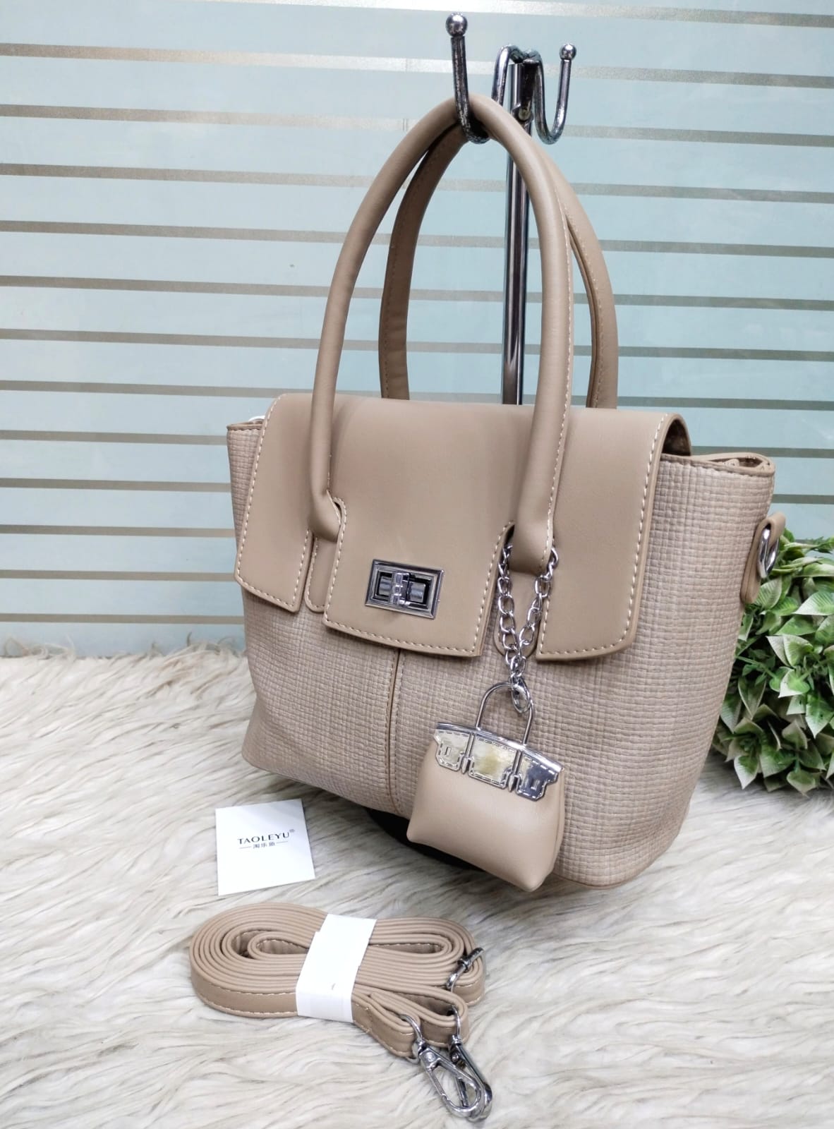 Handbag