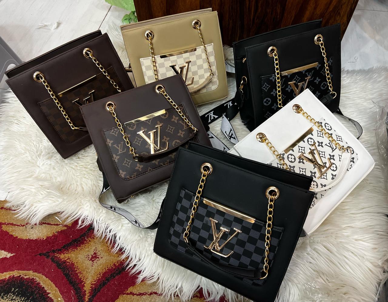 LOUIS VUITTON