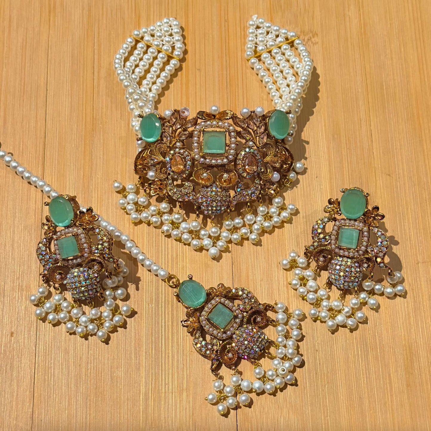 Choker Set