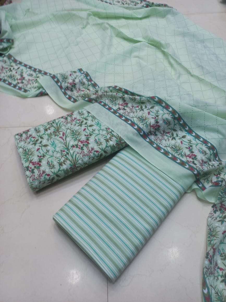 Wrinkle Freee Lawn By Lakhany