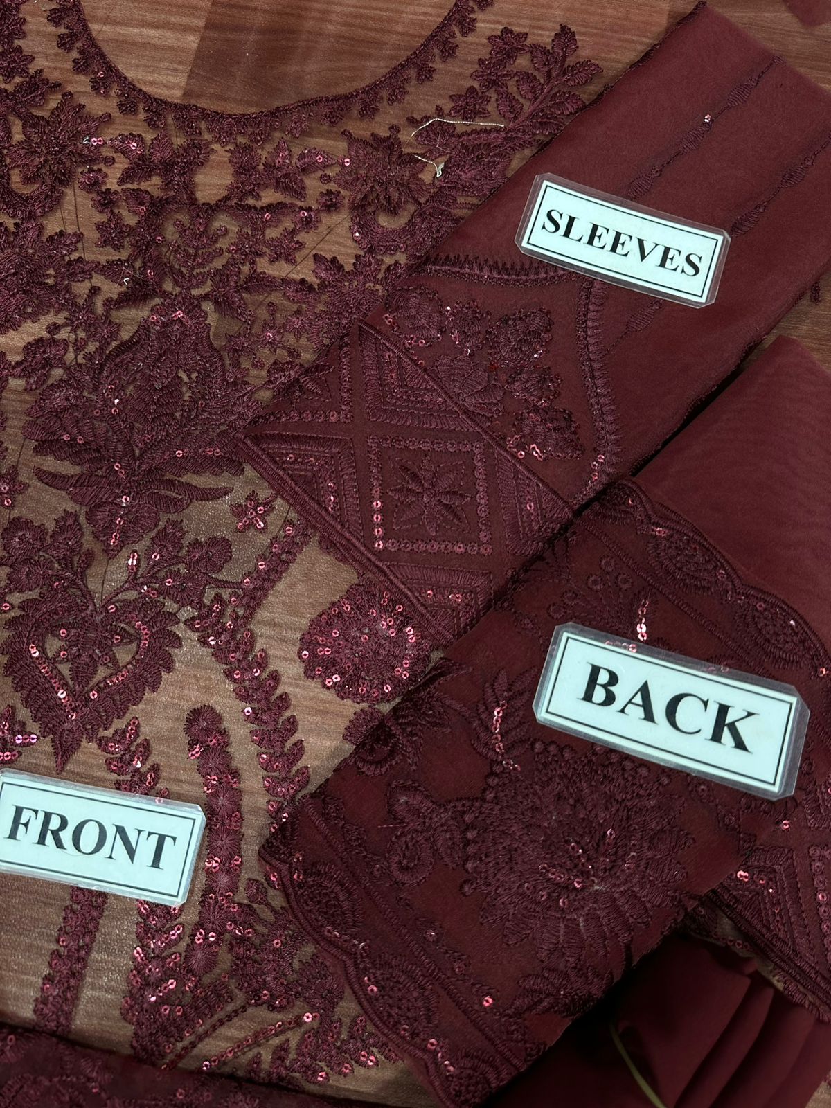 PARTY WEAR SUIT WORN BY NEELUM MUNIR