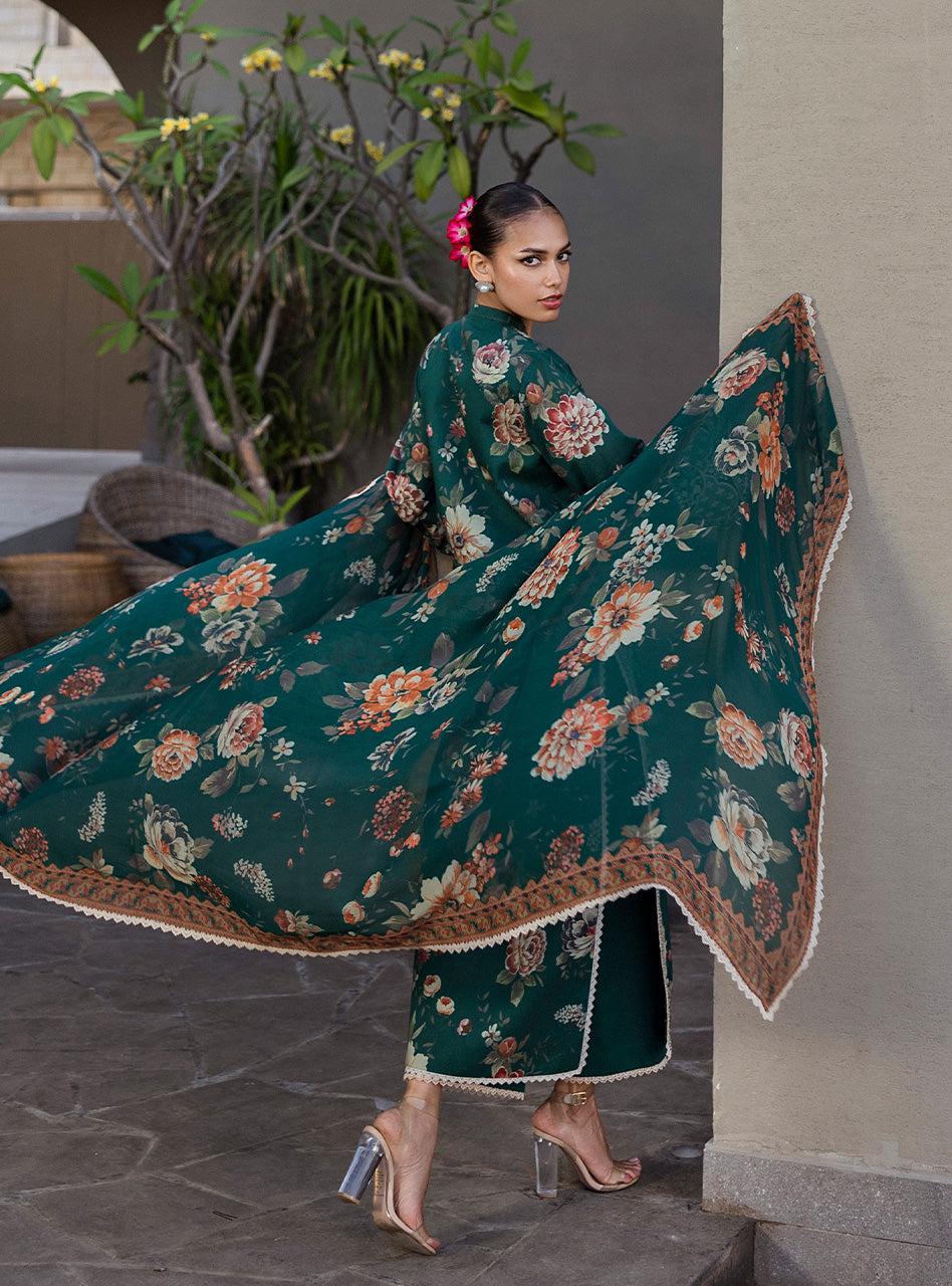 Zainab Chottani