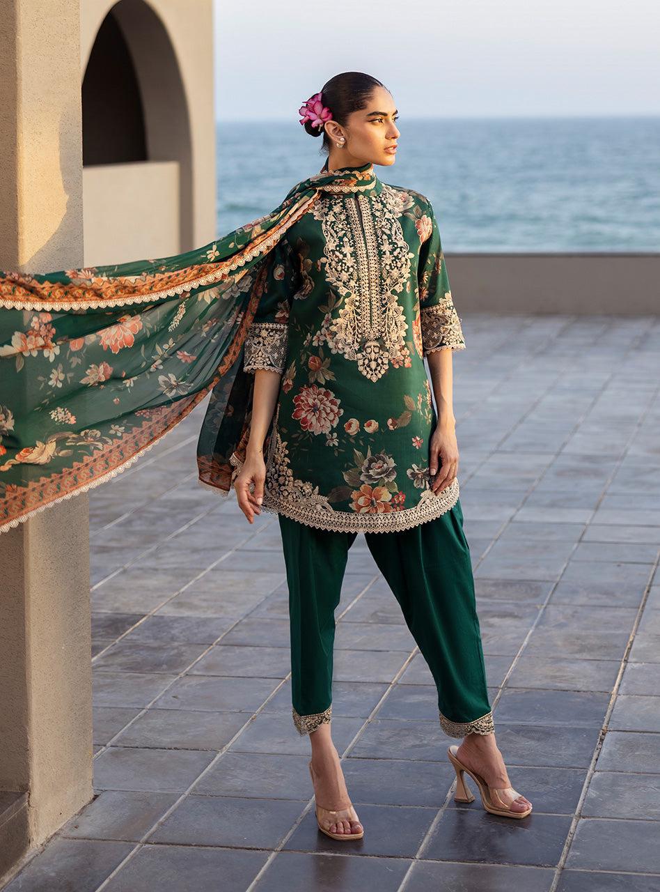Zainab Chottani