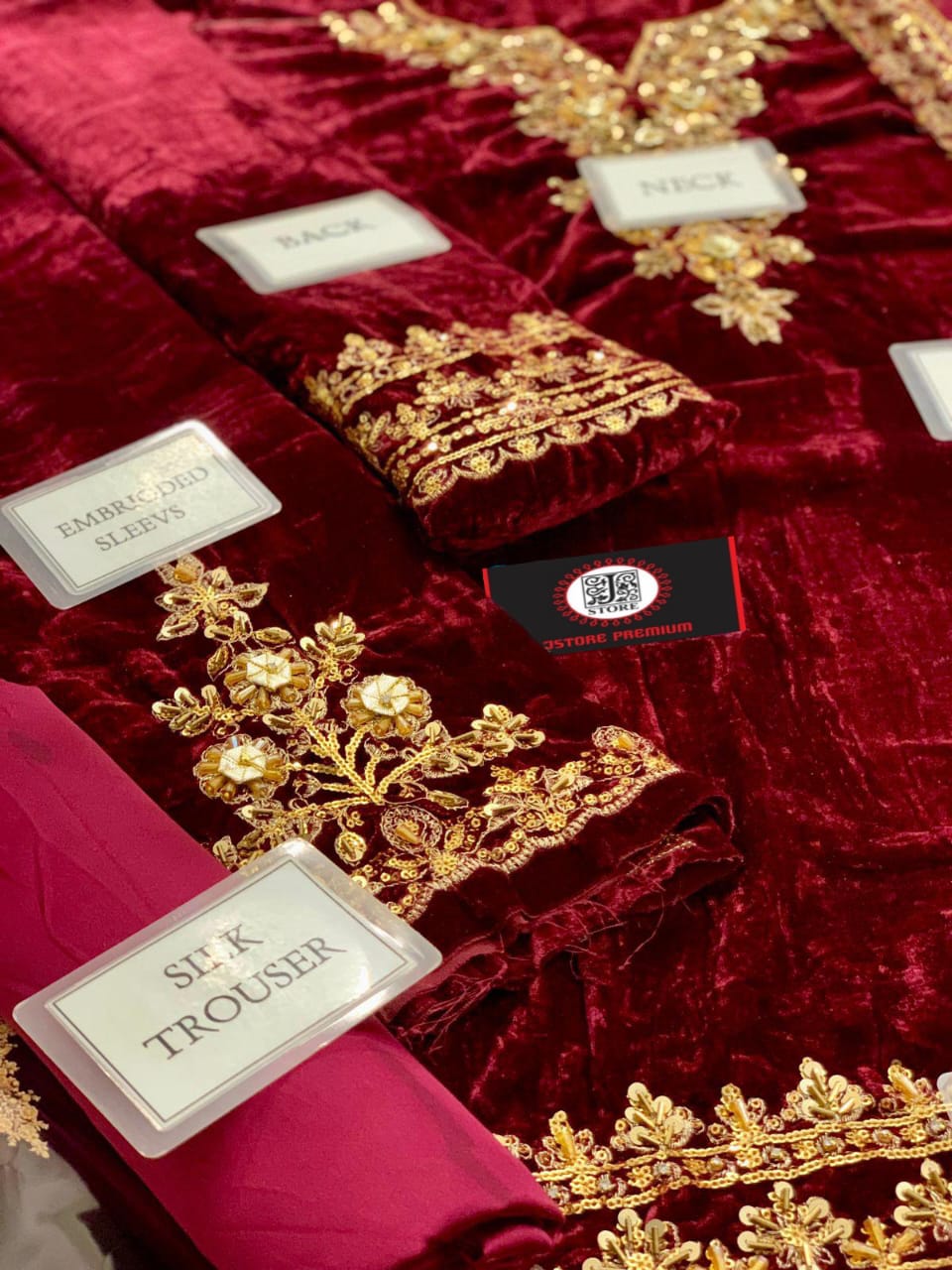 BAROQUE VELVET COLLECTION