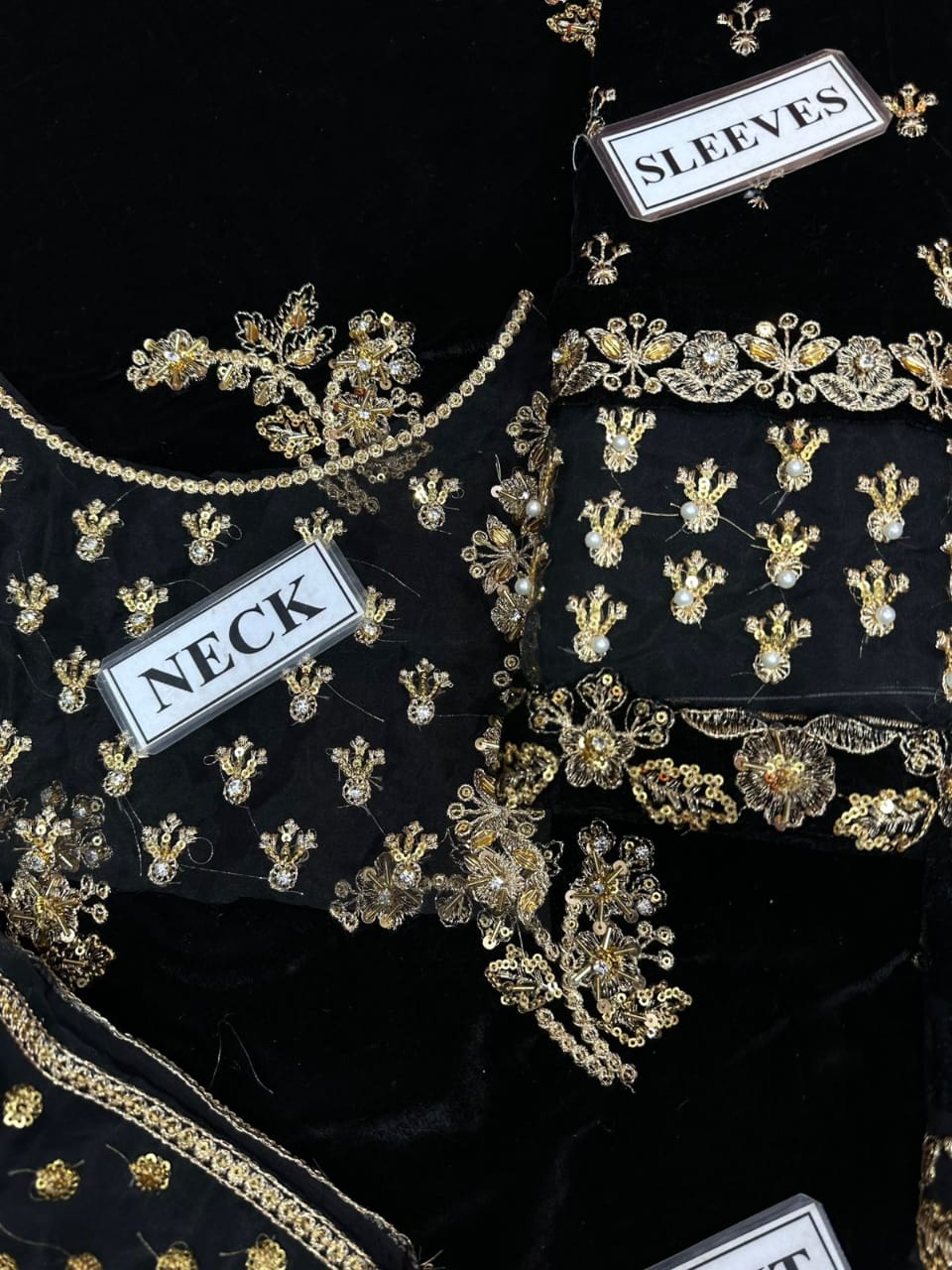 Afrozeh Velvet Collection