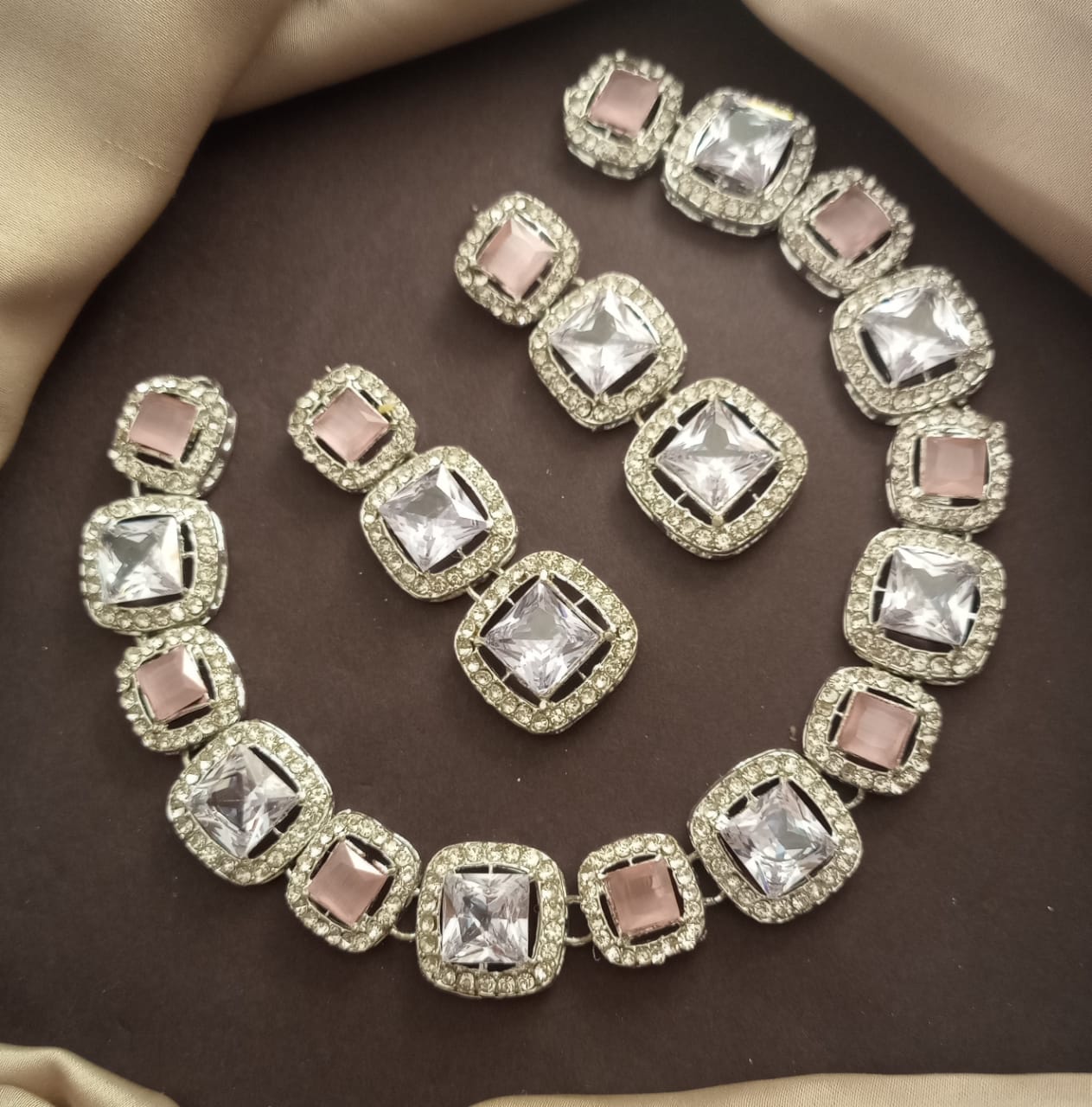 Necklace Set