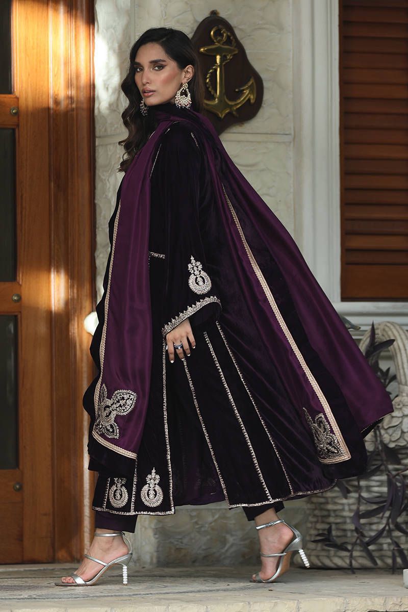 FARIDA HASSAN Luxury Velvet