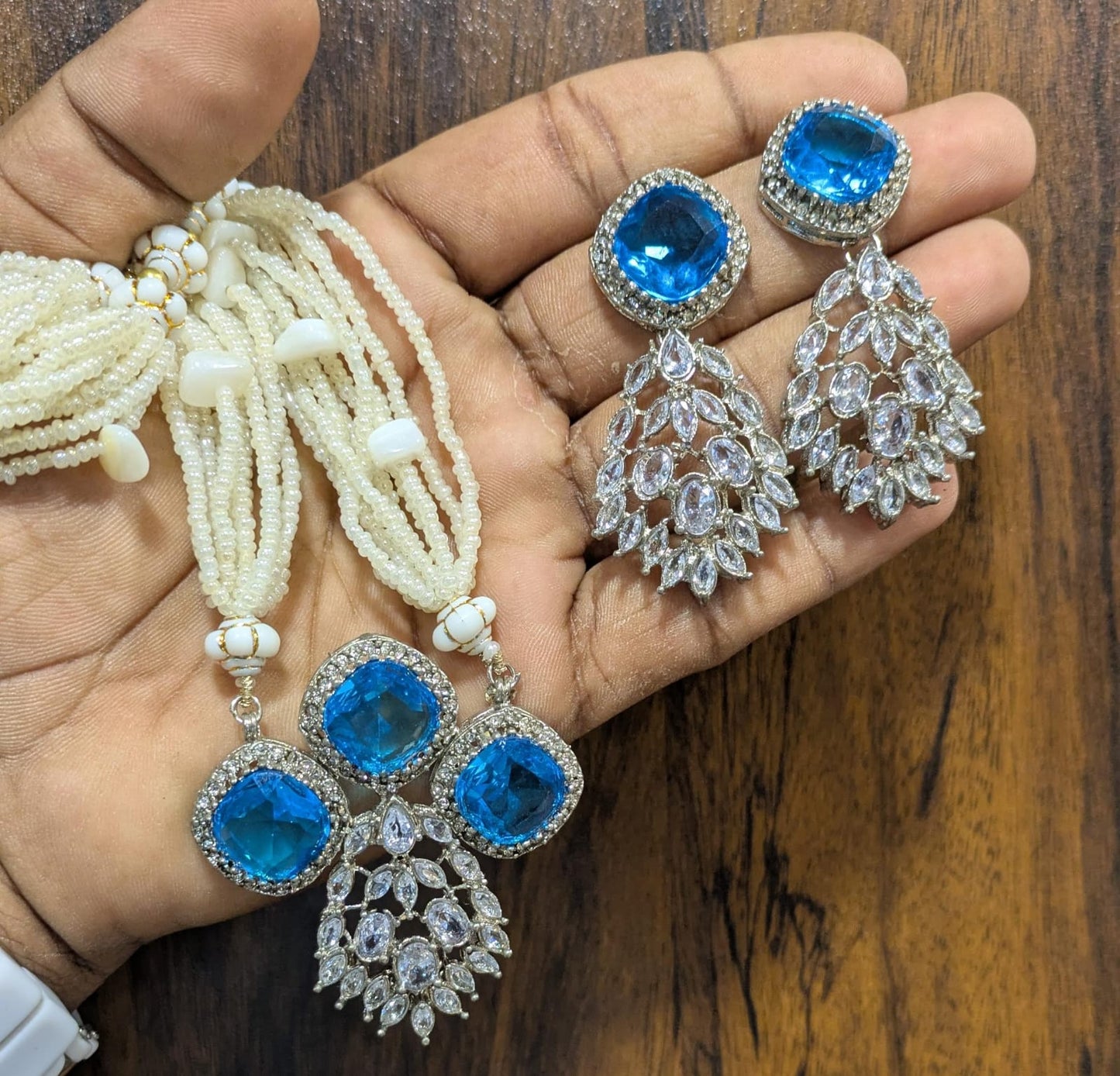 Mala (Copy)