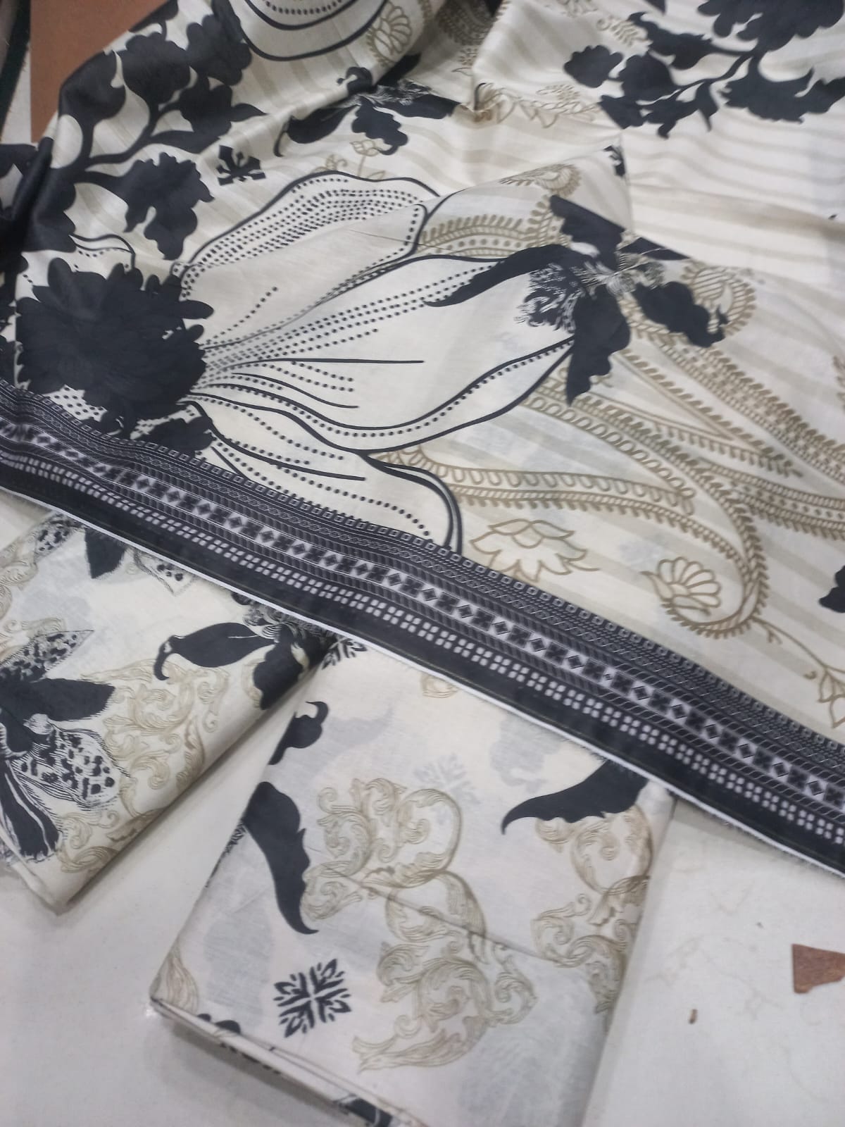 Mix Brand 3 Pcs Printed Cotton Lawn