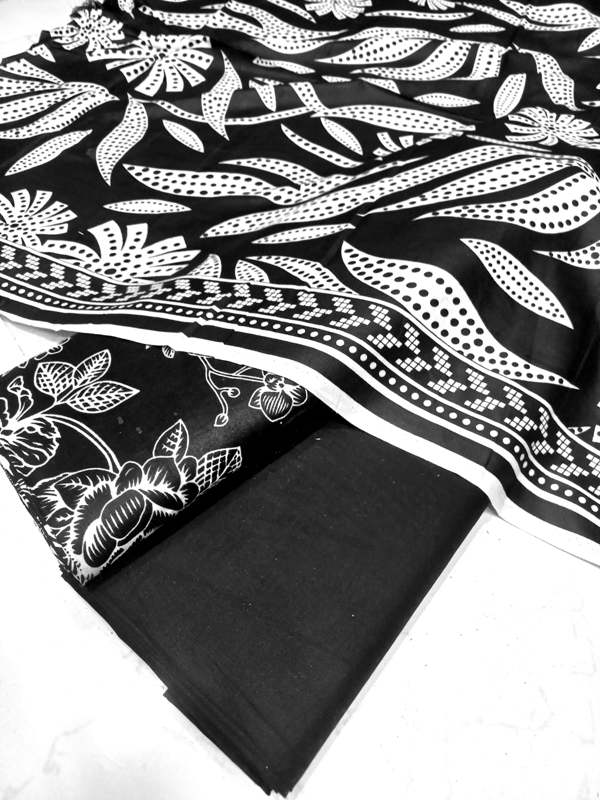 Mix Brand 3 Pcs