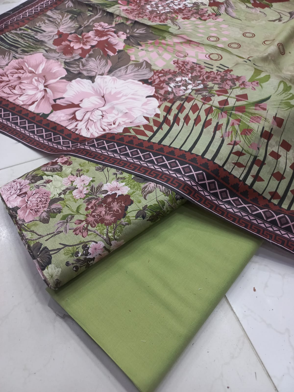 Mix Brand 3 Pcs