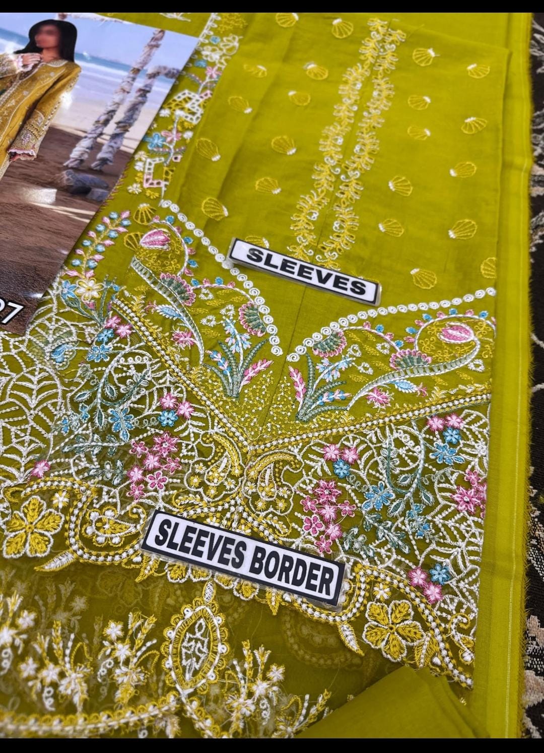 QALAMKAR Lawn
