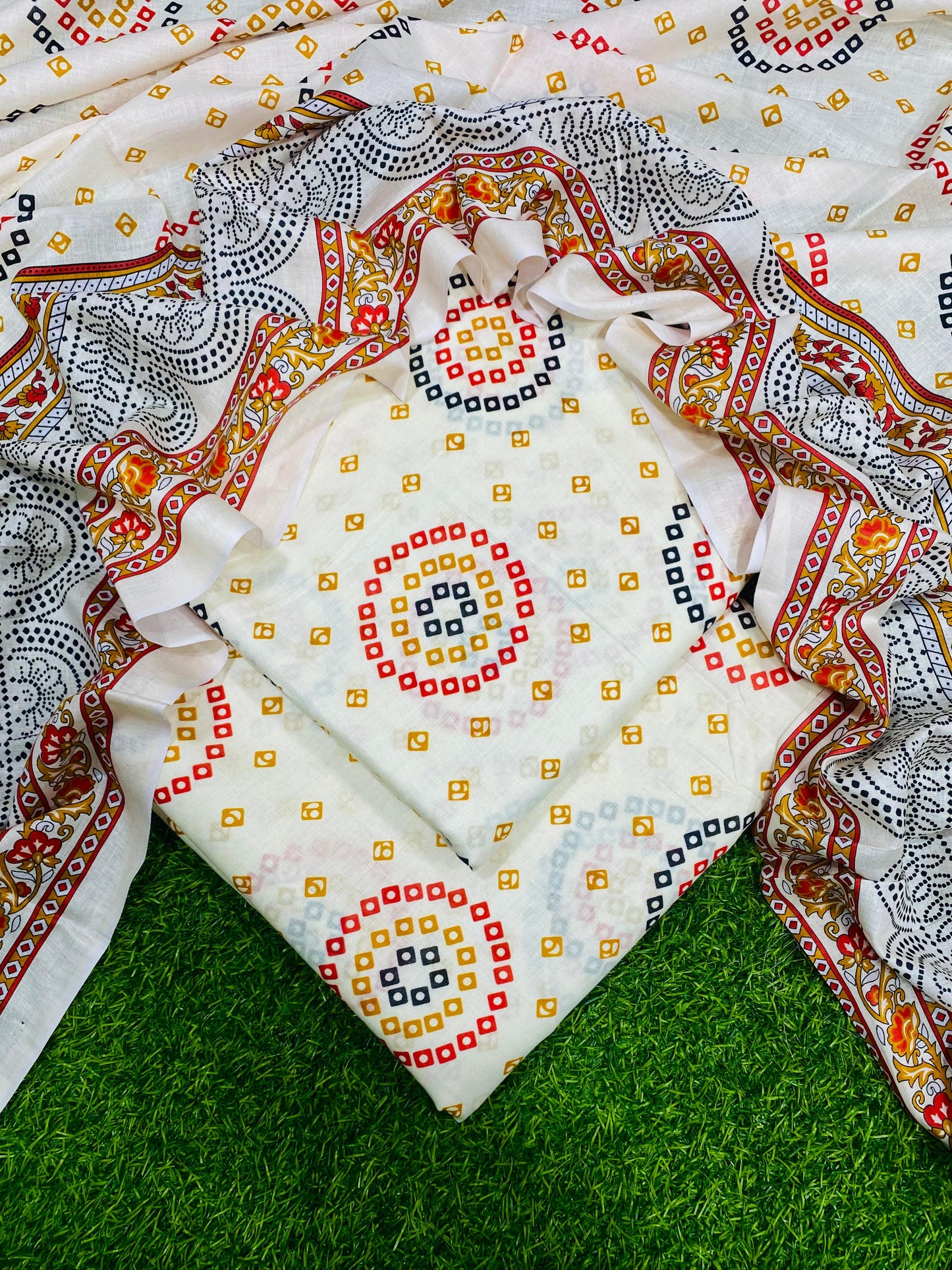 SAPPHIRE LAWN PRINT