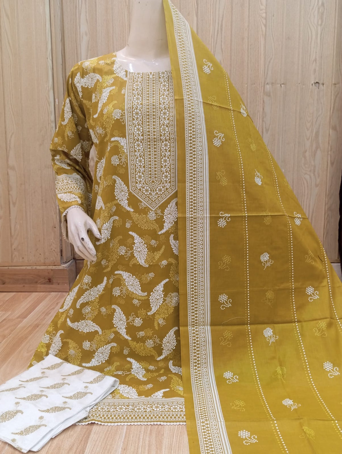 Bin Saeed 3 Pcs Suit Print
