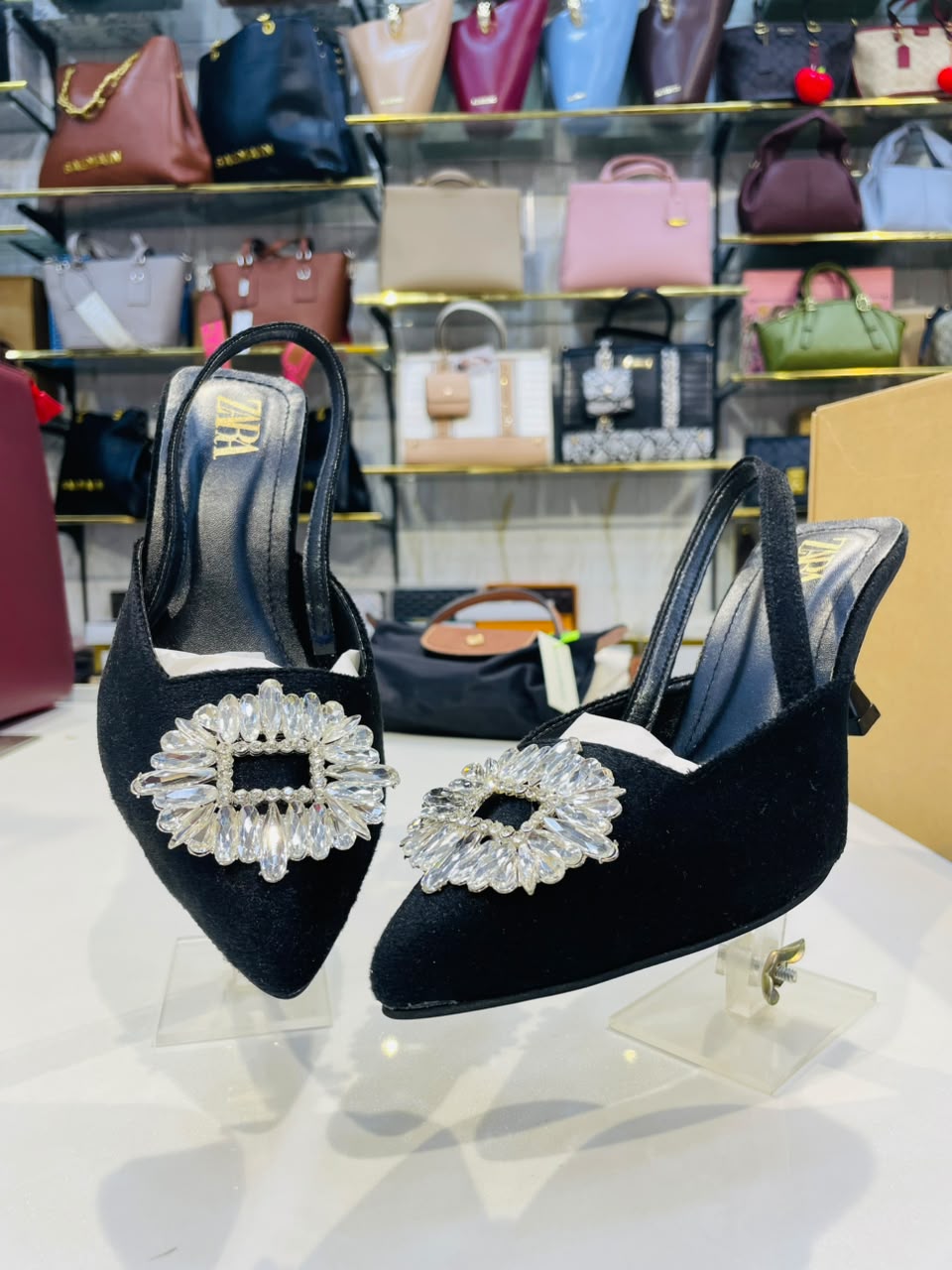 Zara Heel