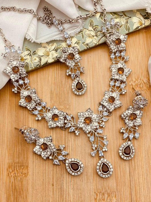 Necklace Set