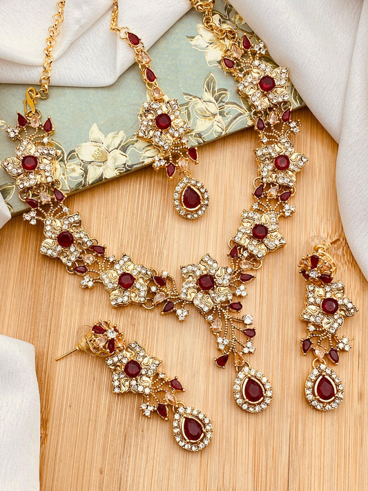 Necklace Set