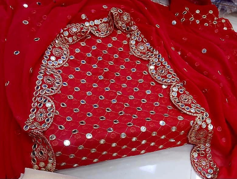 3 PCS CHIFFON SUITS WITH 9MM SEQUINS