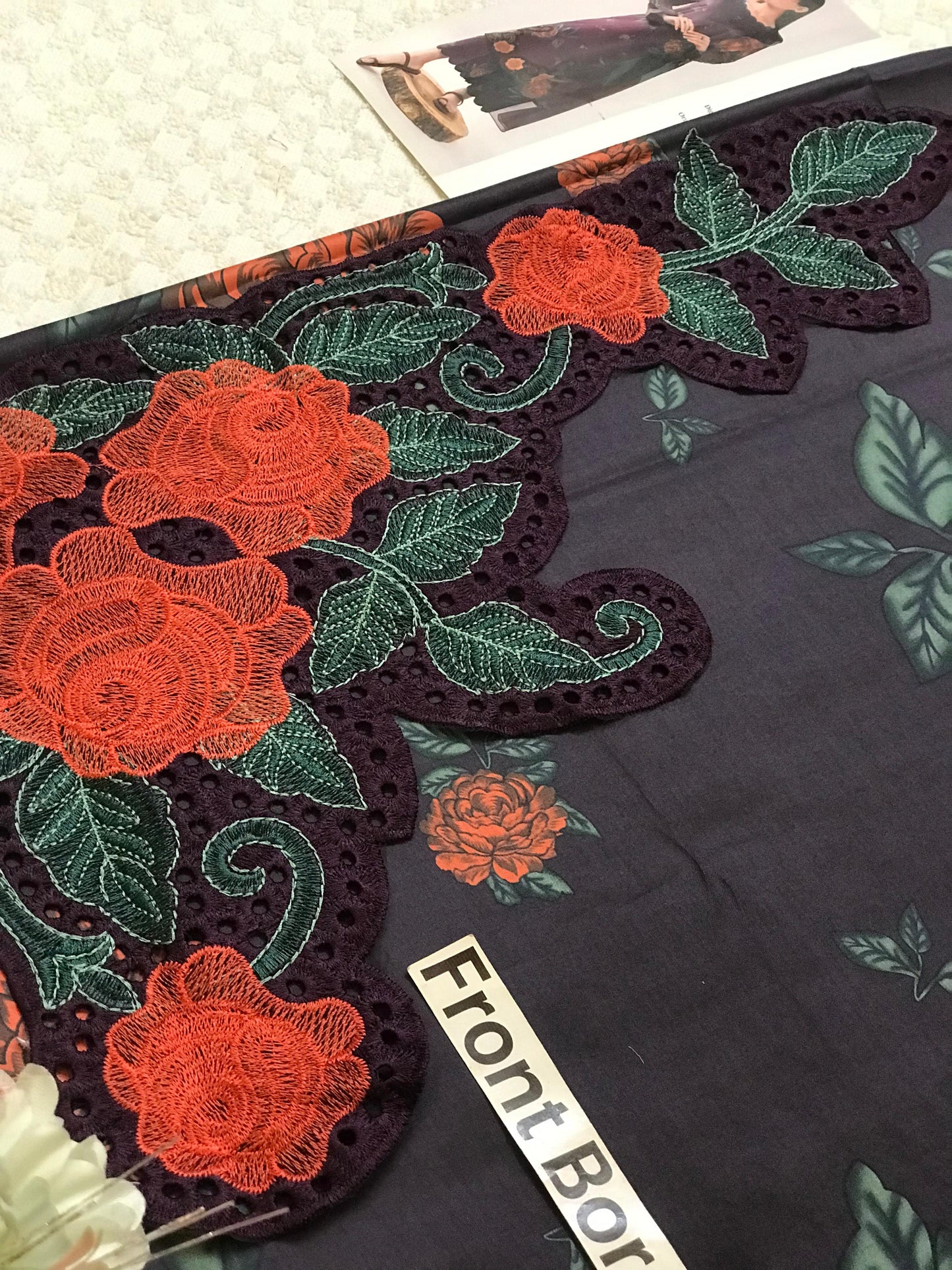 Iznik Lawn Collection