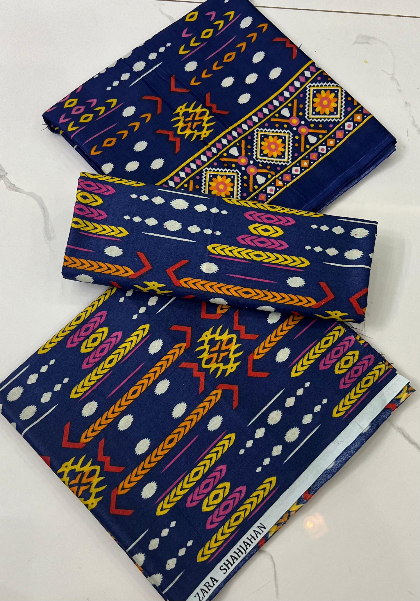 Al-Karam Kasturi Cotton Printed 3 Pcs Suit
