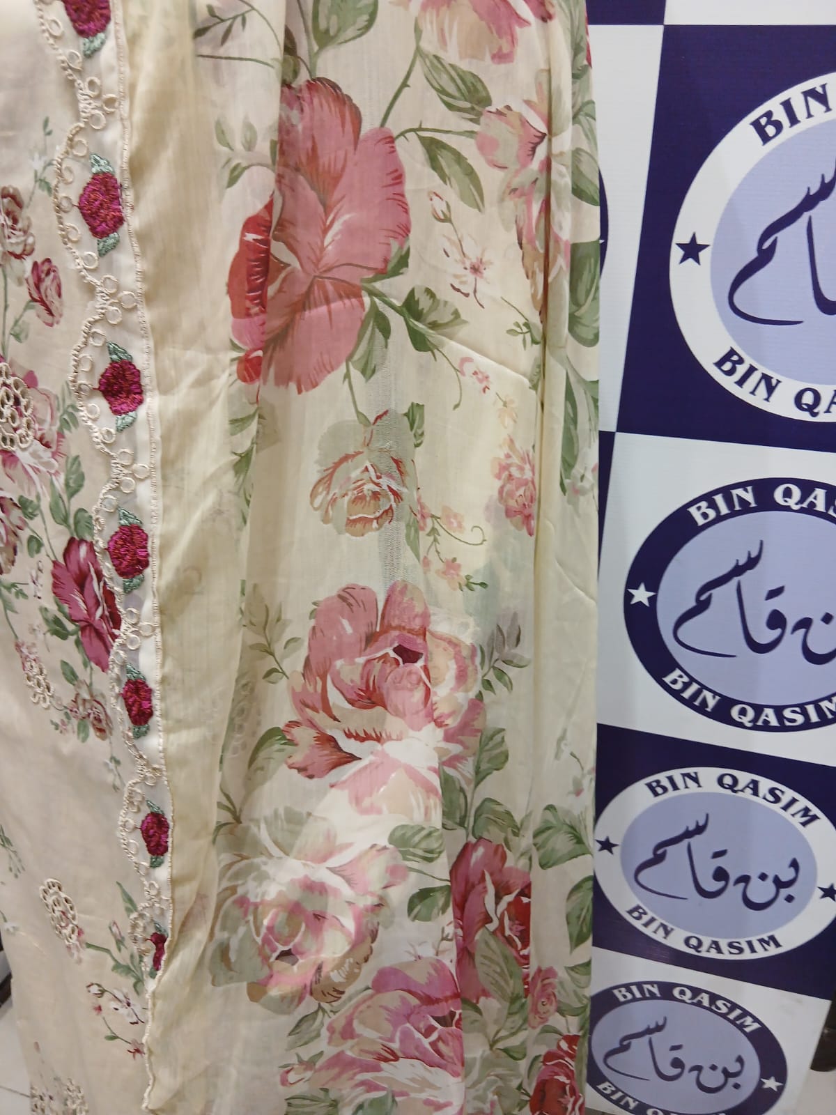 IZNIK STITCHING