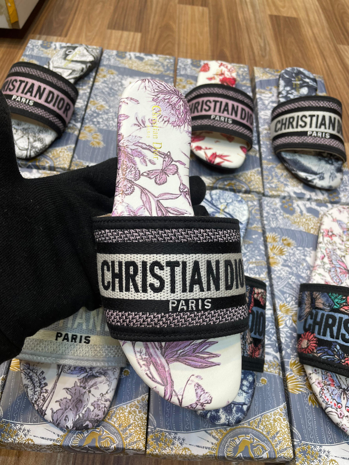 Christan Dior Embroidery Flats