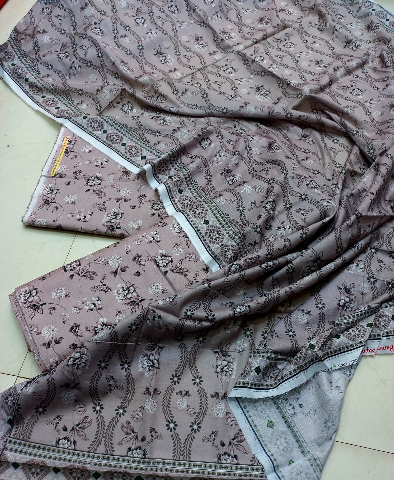 Bareeze Lawn 3 Pcs Printed