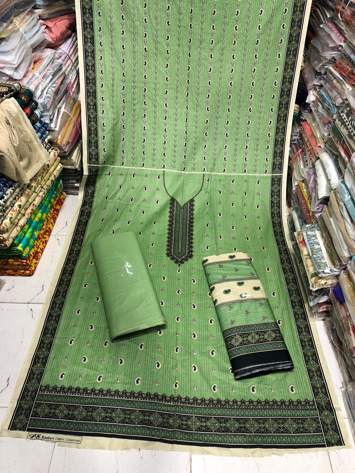 Al-Karam Kasturi Classic Lalazar Classic Collection