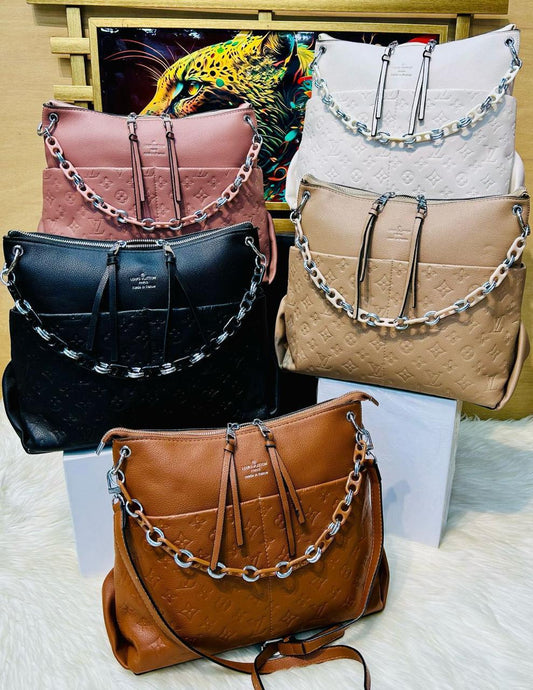 LOUIS VUITTON LV