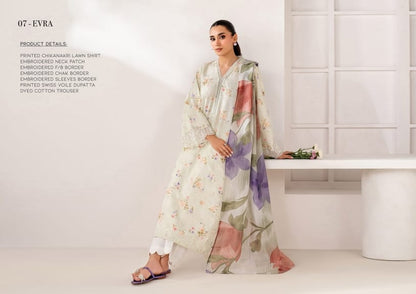 Xenia Le'essence Summer 26
