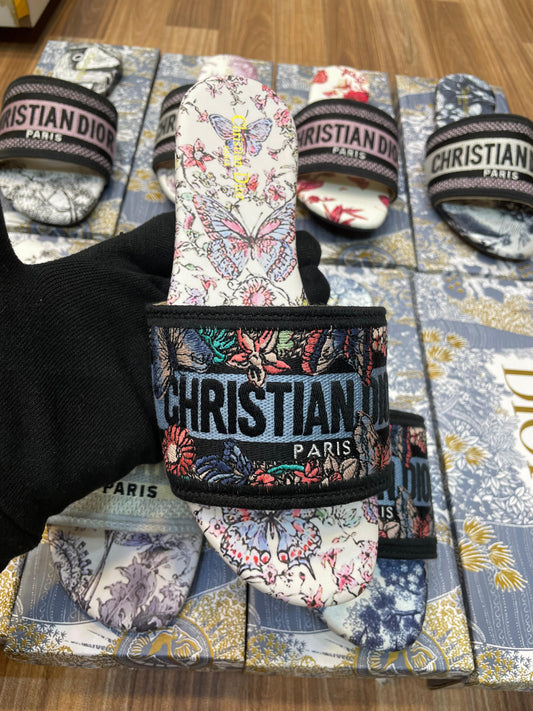 Christan Dior Embroidery Flats