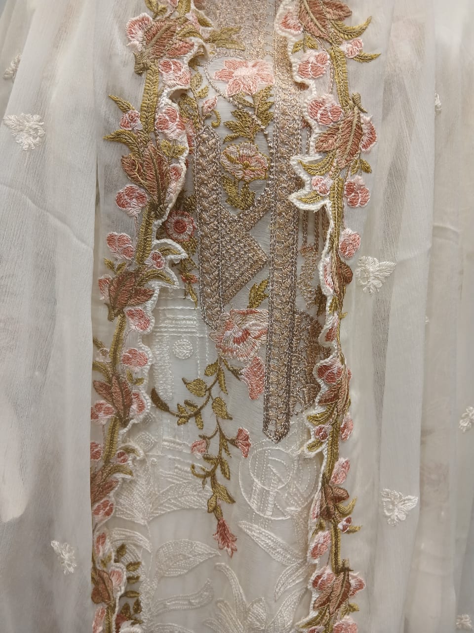 RAMSHA CHIFFON EMBROIDERY COLLECTION