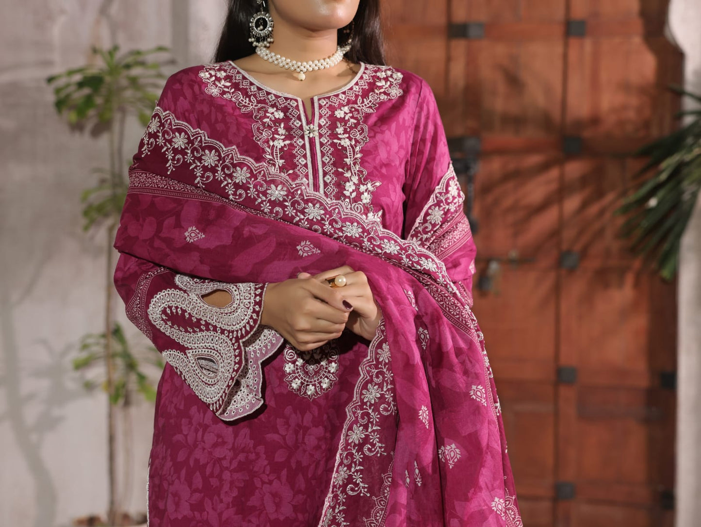 NAQSH  FESTIVE Embroidered Collection