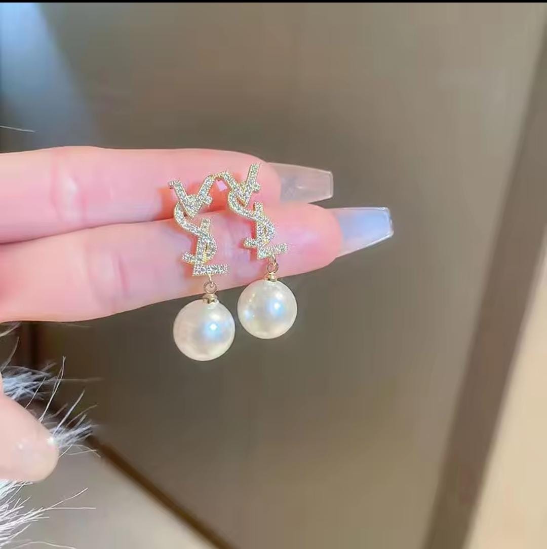 Earring