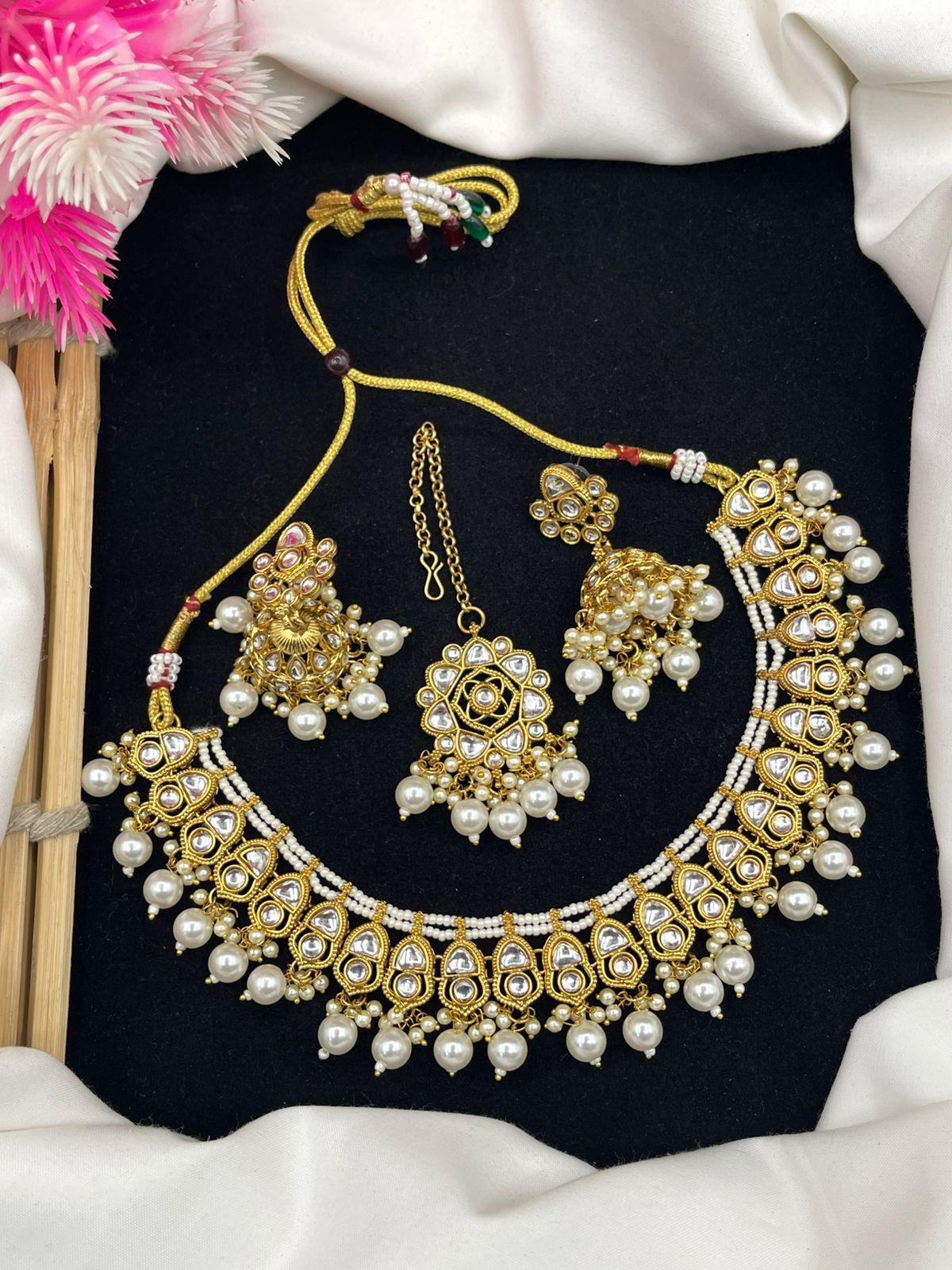 Beautiful elegant design indian kundan necklace set