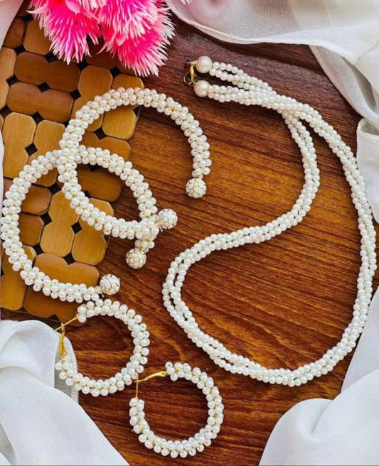 Pearl Mala Earing Bracelete