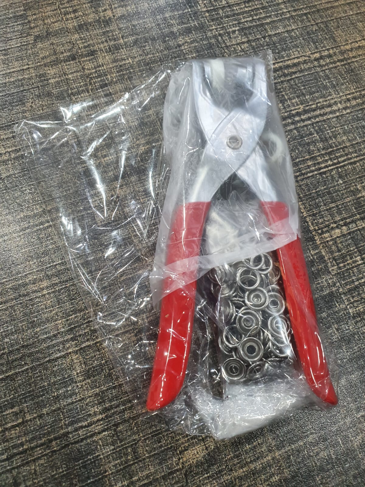 Metal body Button machine