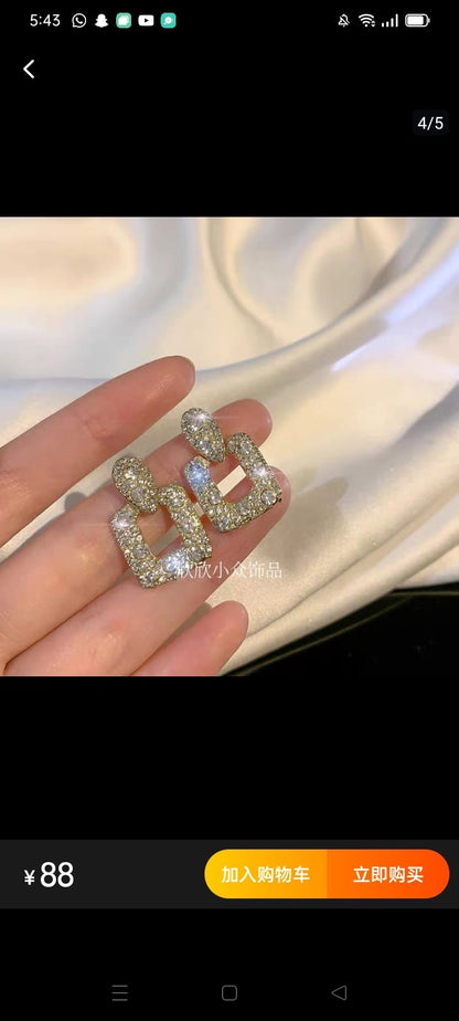 Earring