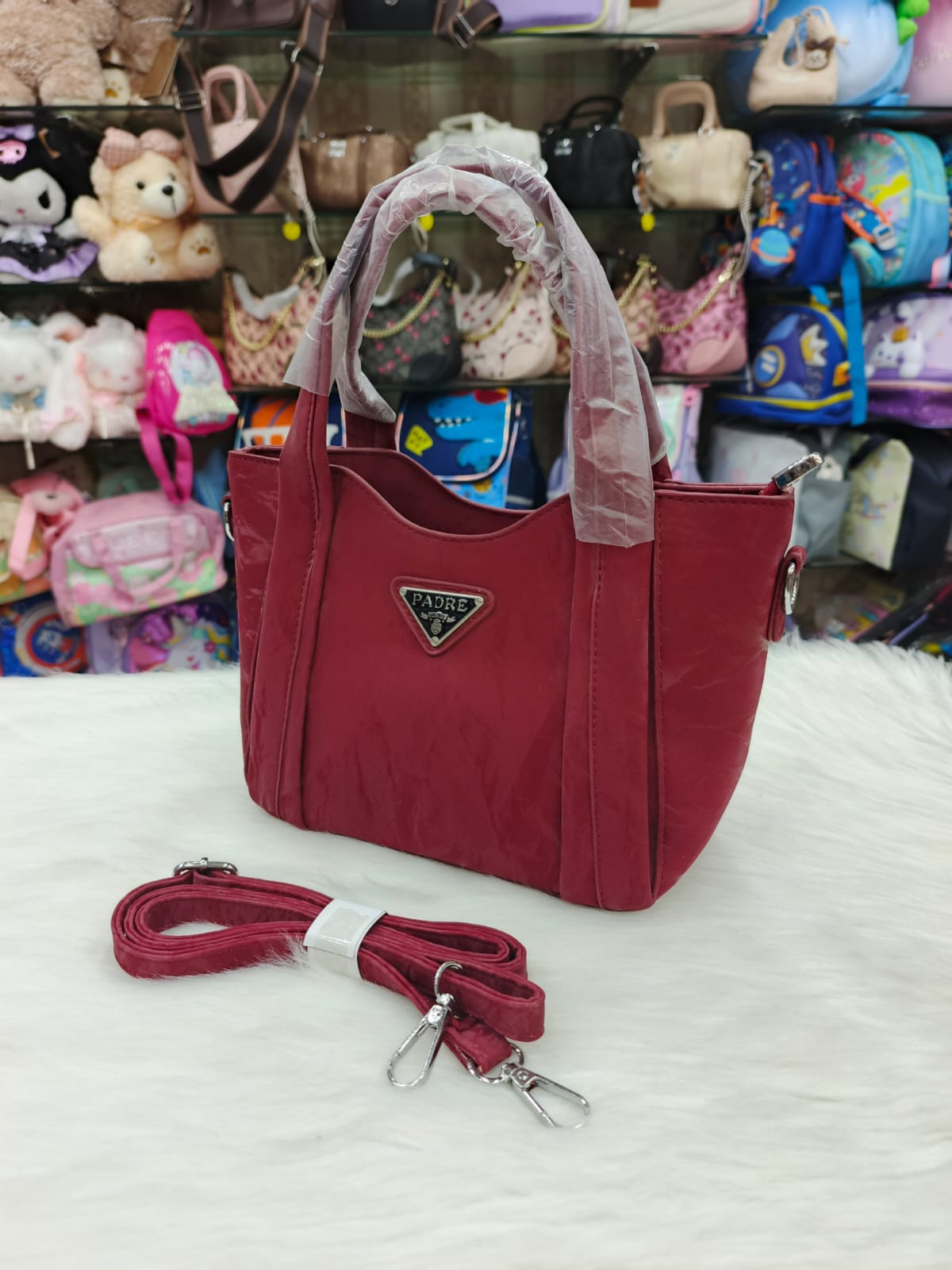 Shoulder bags for Girls