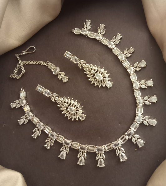 Indian Ad Zarkoon Party Wear Set with Teeka