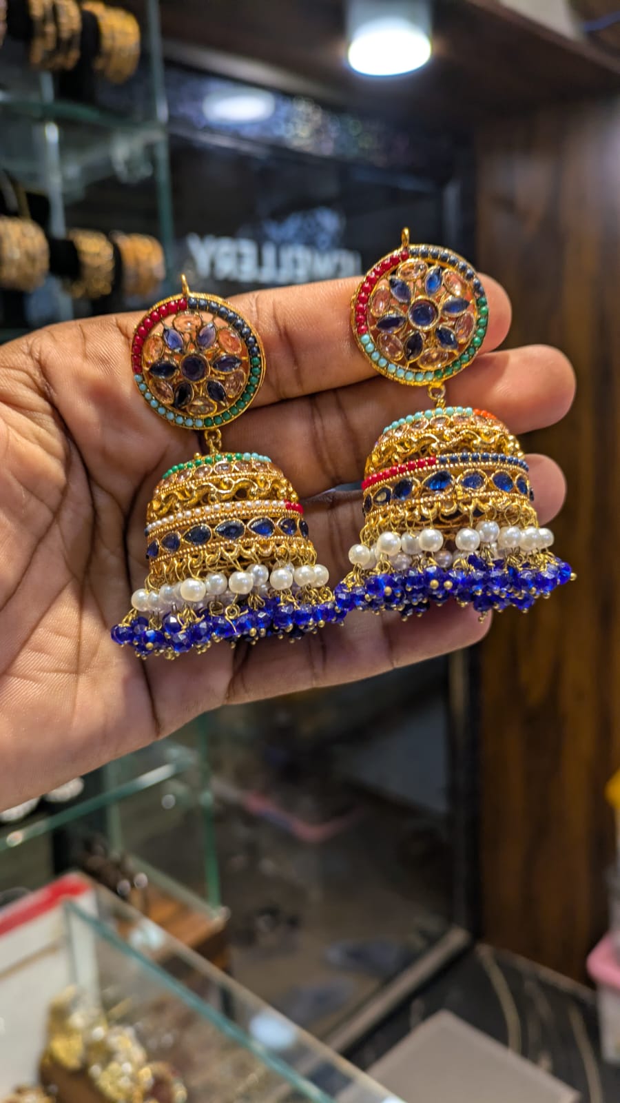 Designer Noratan Jumki