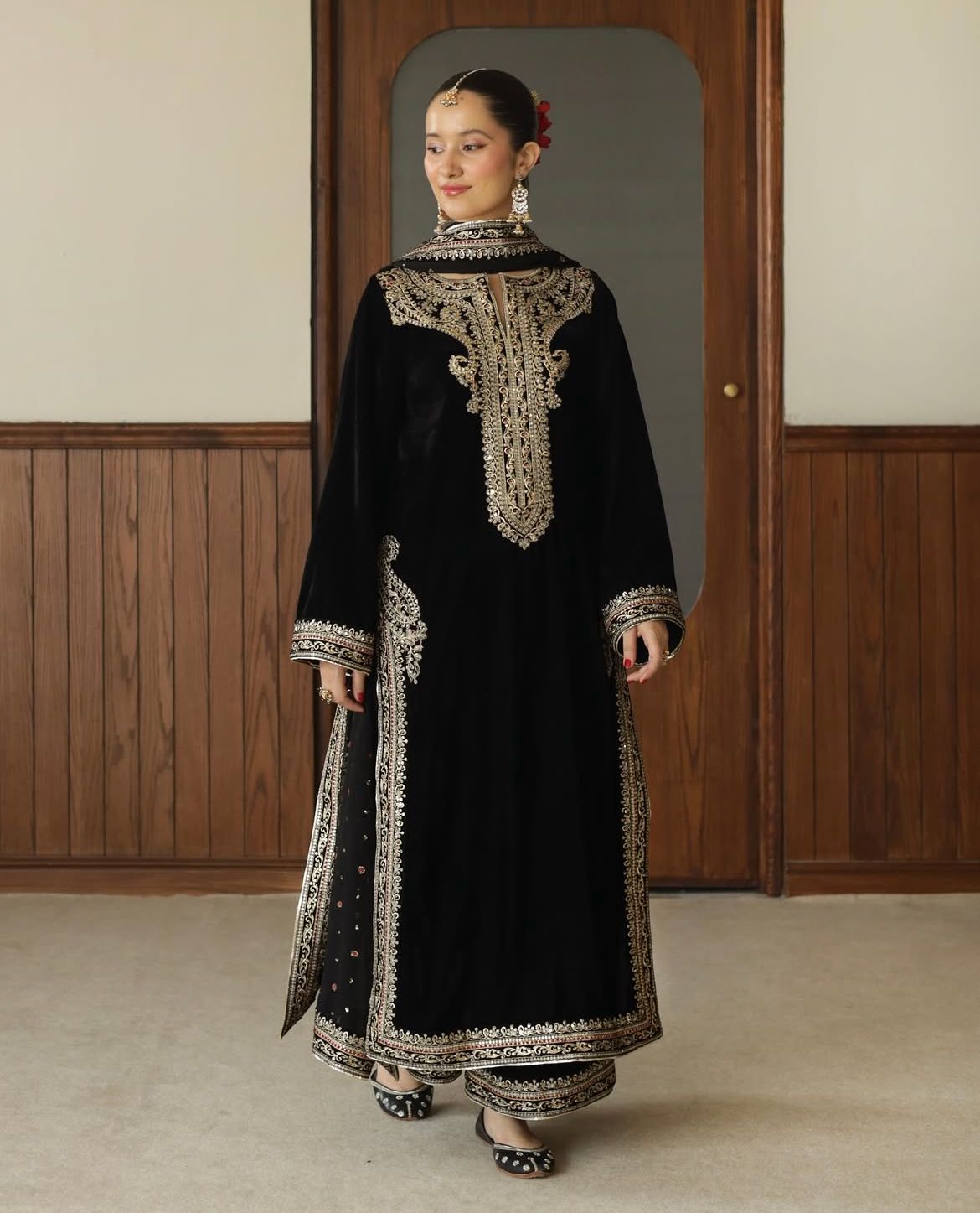 DYOT BADSHAH VELVET COLLECTION