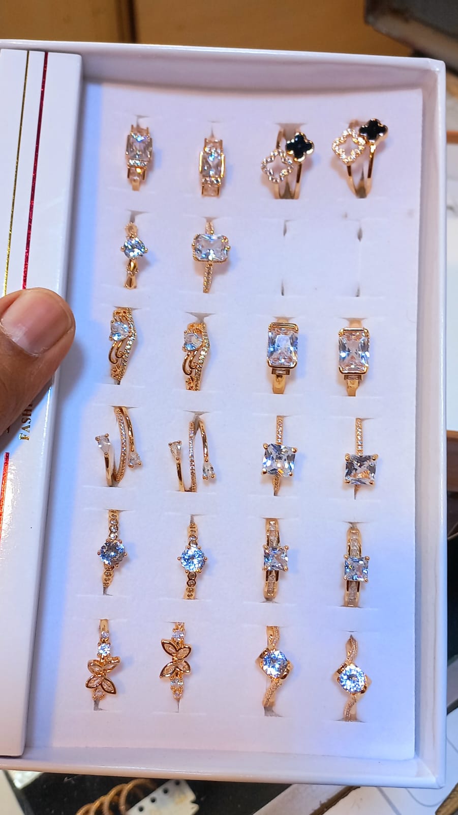Zarkun adjustable rings