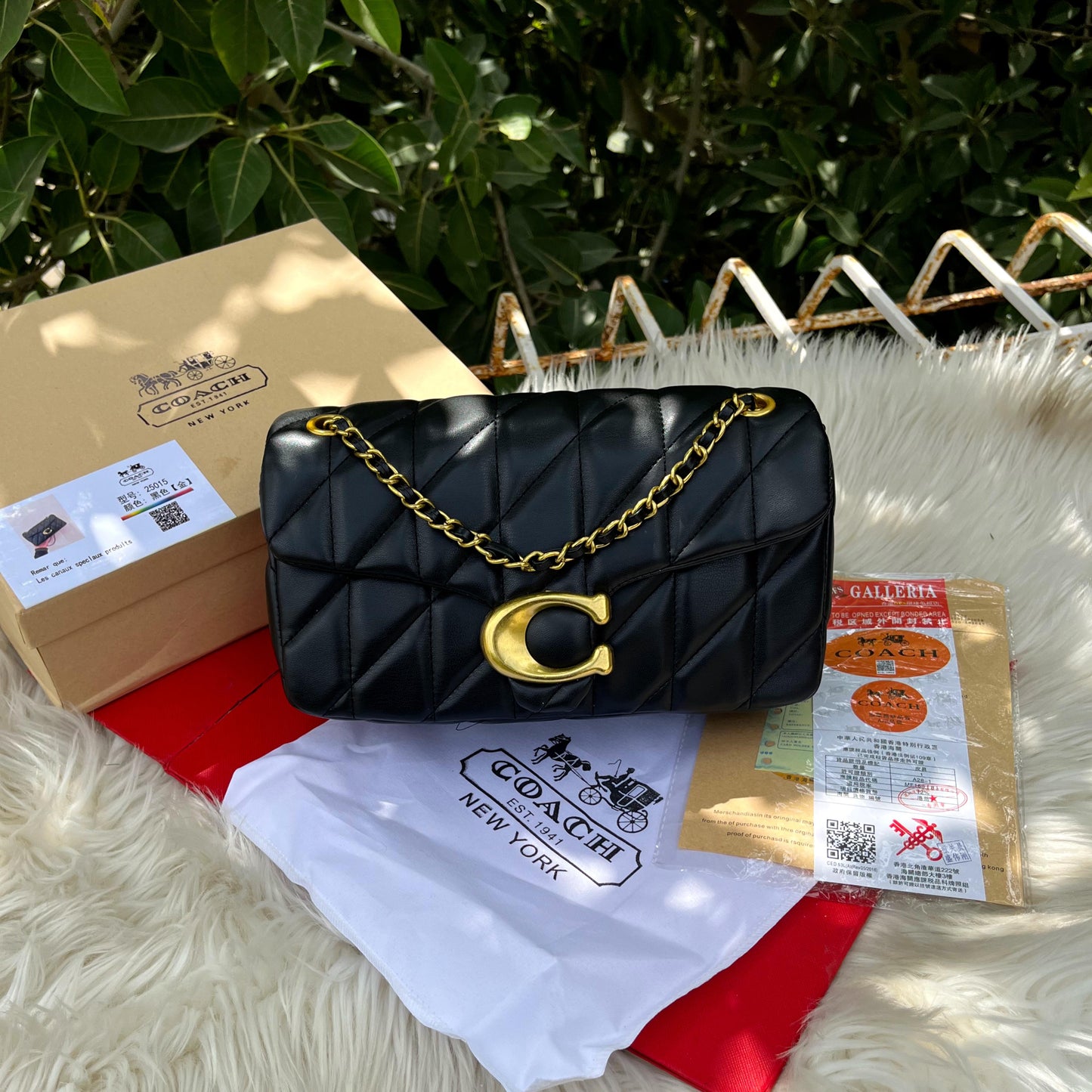 COACH  Tabby Shoulder Bag