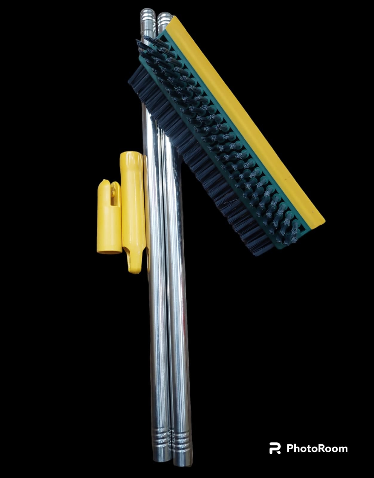 3 in 1 wiper brush