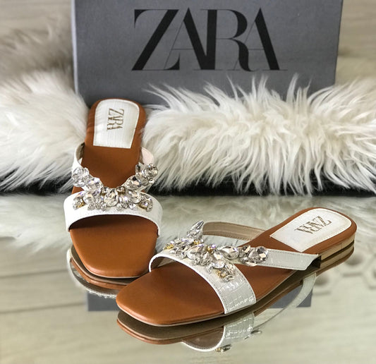 Zara Slipper